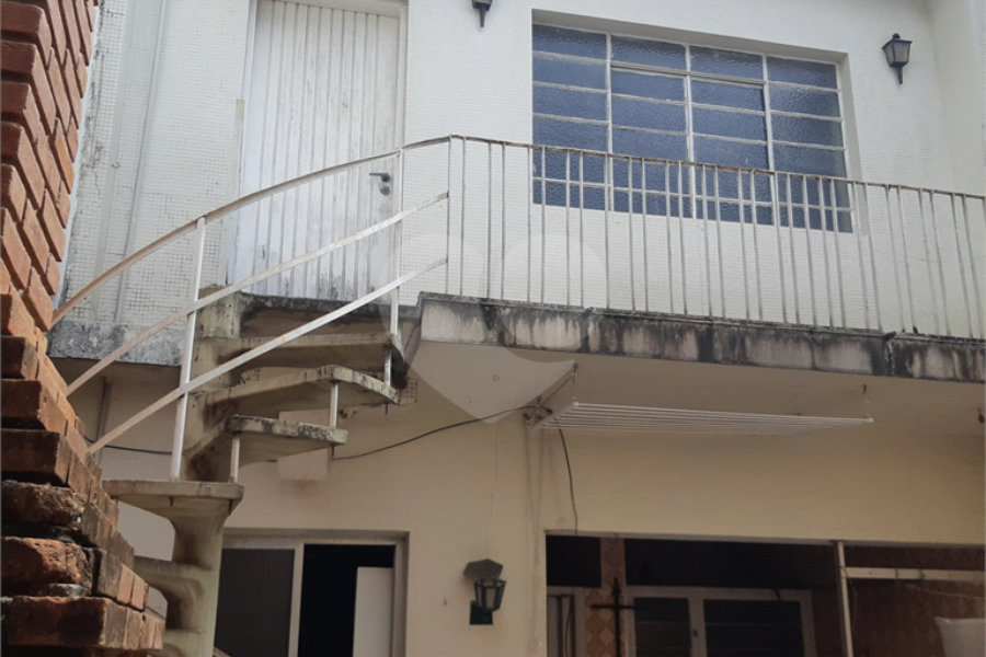 Sobrado à venda com 2 quartos em Santana, São Paulo, SP
