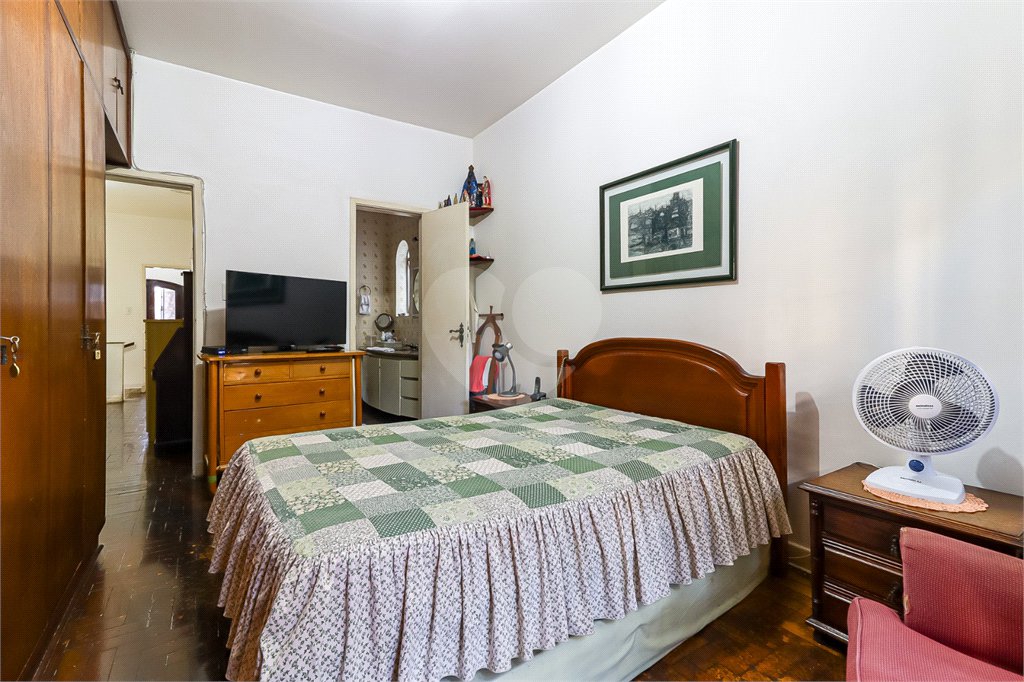 Casa à venda com 3 quartos, sendo 1 suíte, em Mirandópolis, São Paulo, SP