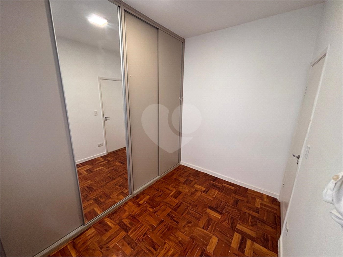 Casa de Vila à venda com 3 quartos, sendo 1 suíte, em Vila Cordeiro, São Paulo, SP