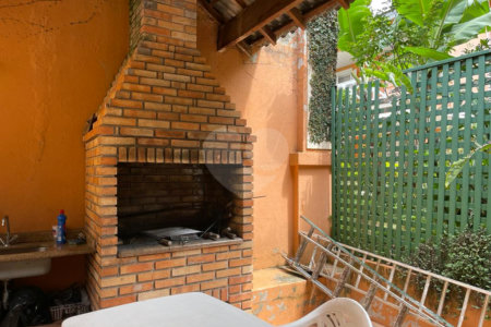 Casa à venda com 4 suítes no condomínio Conjunto Residencial São Benedito, São Paulo - SP