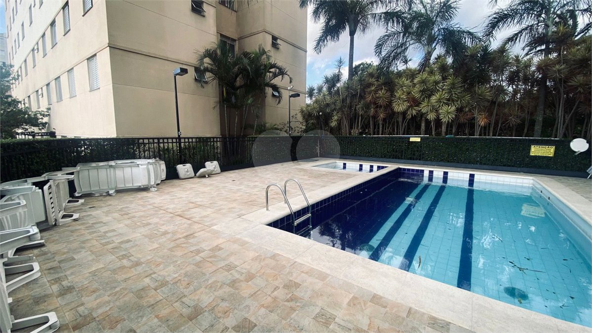 Apartamento à venda com 2 quartos em Rio Pequeno, São Paulo, SP