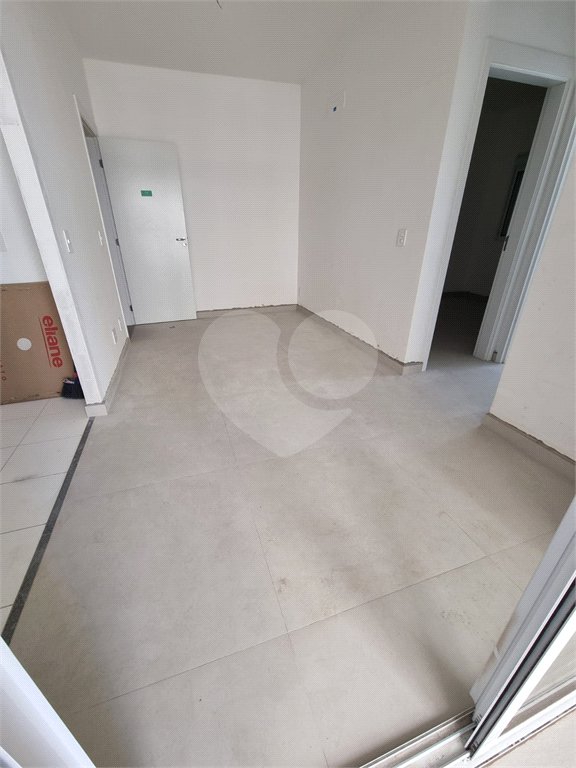 Apartamento à venda com 2 quartos, sendo 1 suíte, em Jardim Santo Antônio, Valinhos, SP