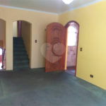 Sobrado à venda com 4 quartos, sendo 1 suíte, em Horto, São Paulo, SP