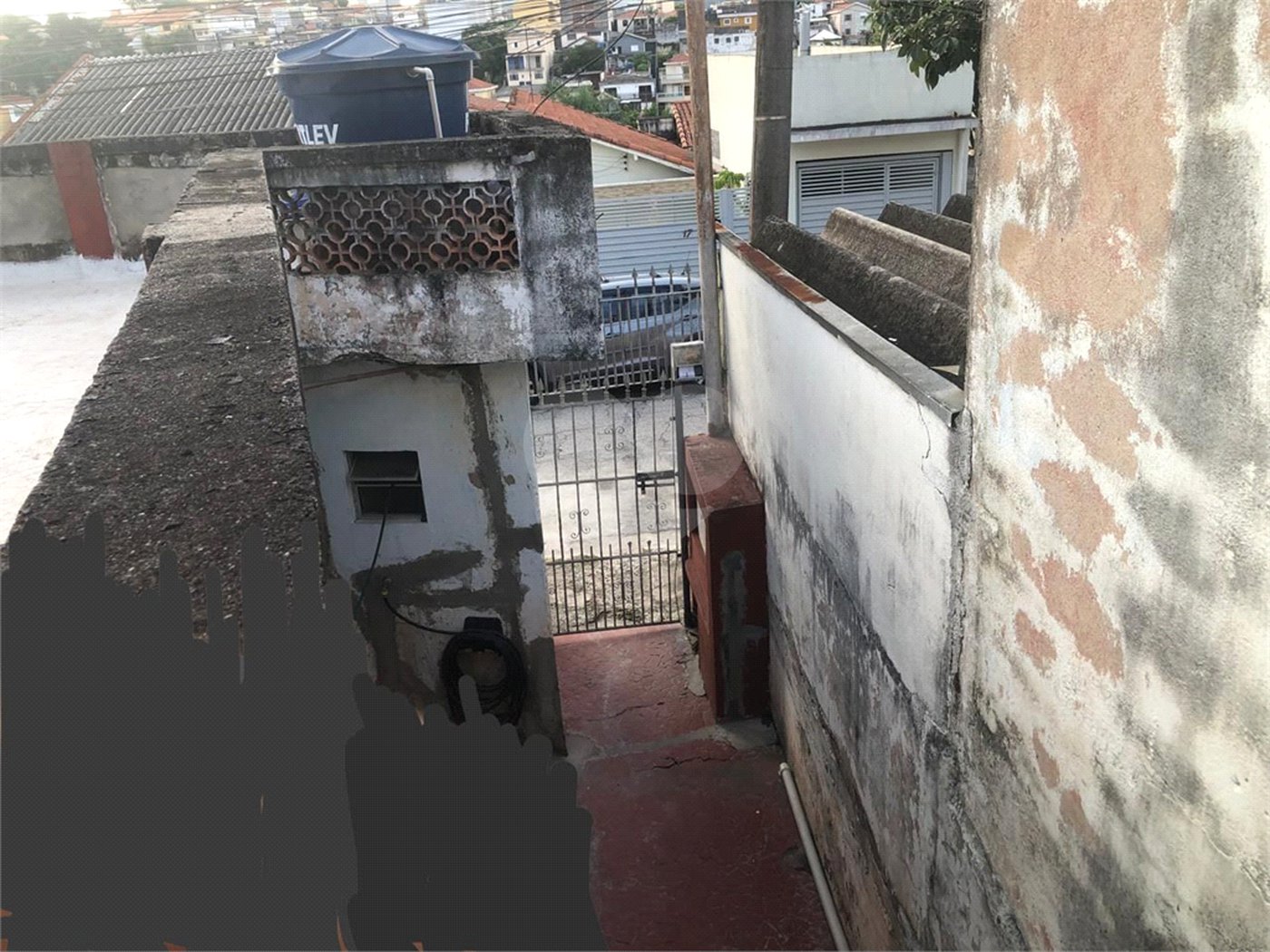 Casa Térrea à venda com 6 quartos, sendo 2 suítes, em Vila Mazzei, São Paulo, SP