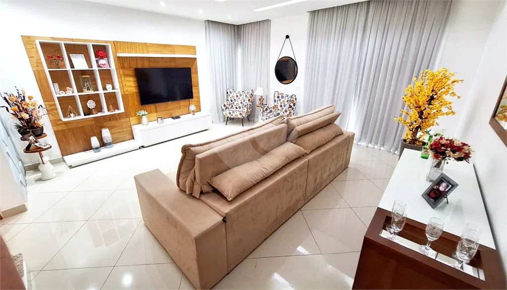 Casa à venda com 2 suítes no condomínio Residencial Vale das Palmeiras, Rio de Janeiro - RJ