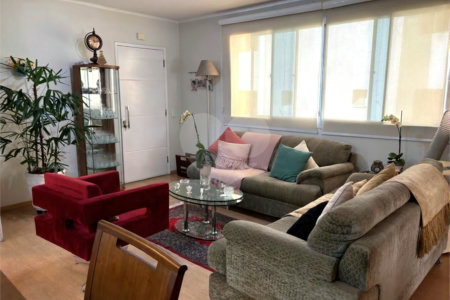 Apartamento à venda com 2 quartos, sendo 1 suíte, em Campo Belo, São Paulo, SP