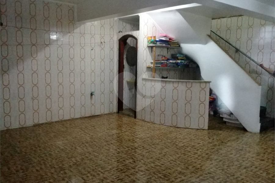 Casa à venda com 3 quartos, sendo 2 suítes, em Santana, São Paulo, SP