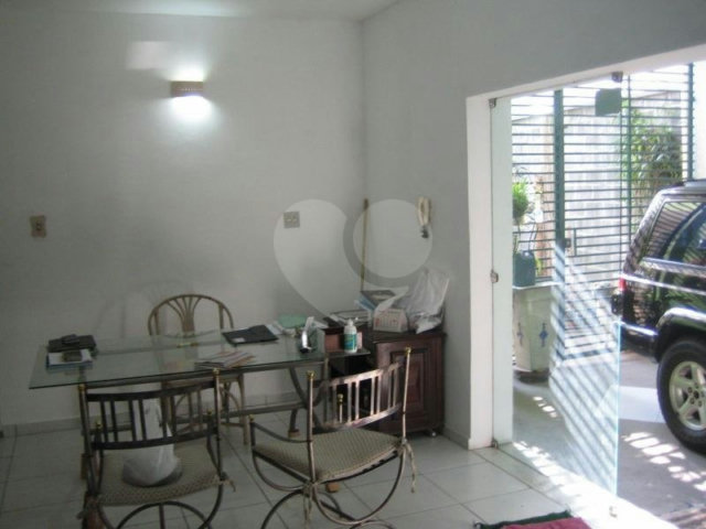Sobrado à venda com 2 quartos em Santana, São Paulo, SP