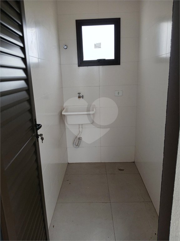 Apartamento à venda com 1 quarto em Vila dos Remédios, São Paulo, SP
