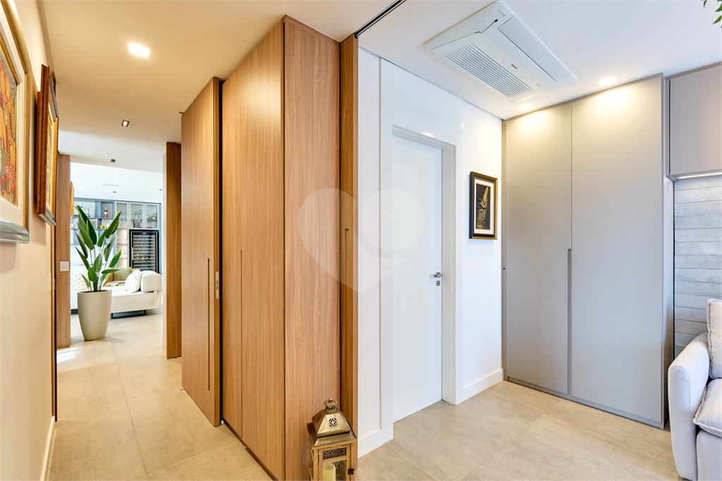 Apartamento à venda com 3 suítes em Brooklin, São Paulo, SP