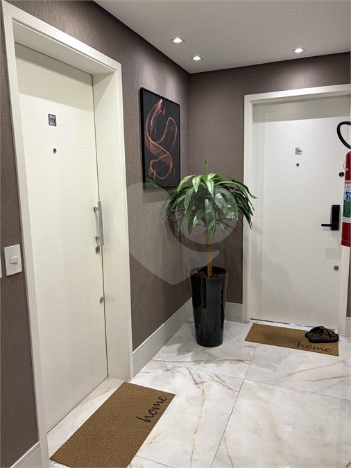 Apartamento à venda com 2 quartos, sendo 1 suíte,  em Vila Romana, São Paulo, SP