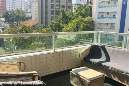 Apartamento à venda com 3 suítes em Real Parque, São Paulo, SP