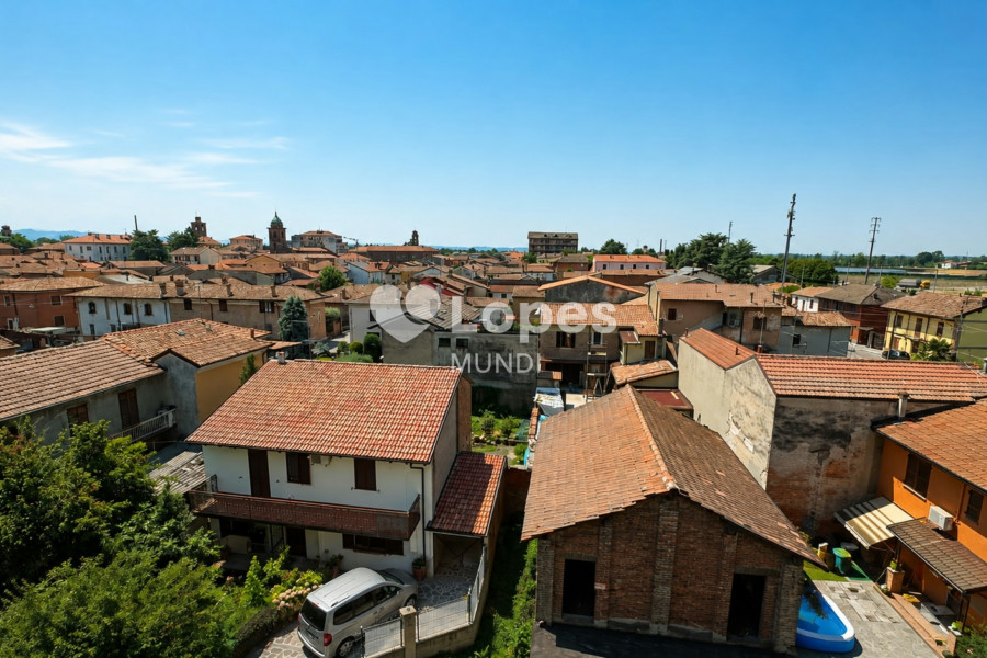 Apartamento com 2 quartos à venda em Pontecurone, Alessandria – Terraços e garagem