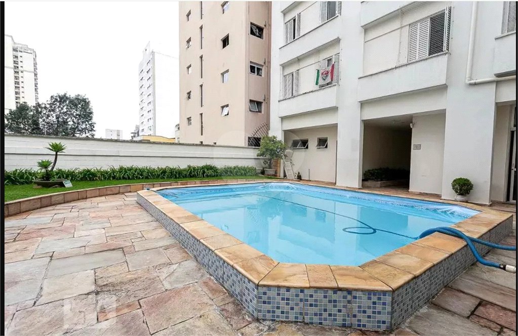 Apartamento à venda com 4 quartos, sendo 1 suíte, em Perdizes, São Paulo, SP