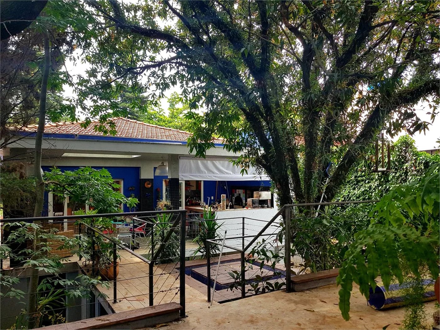 Casa à venda com 3 suítes em Lapa, São Paulo, SP