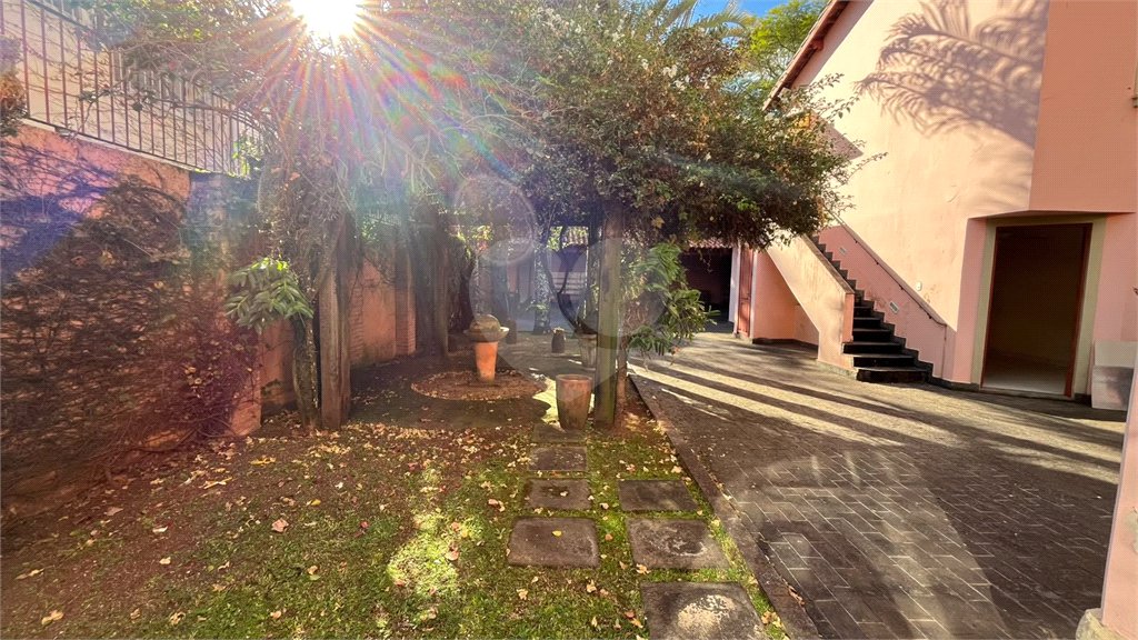 Sobrado à venda ou para alugar com 6 quartos, sendo 1 suíte, em Vila Mariana, São Paulo, SP