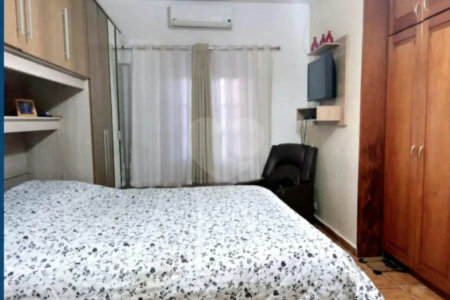 Casa à venda com 3 quartos, sendo 2 suítes, em Jardim Paulista, Atibaia, SP
