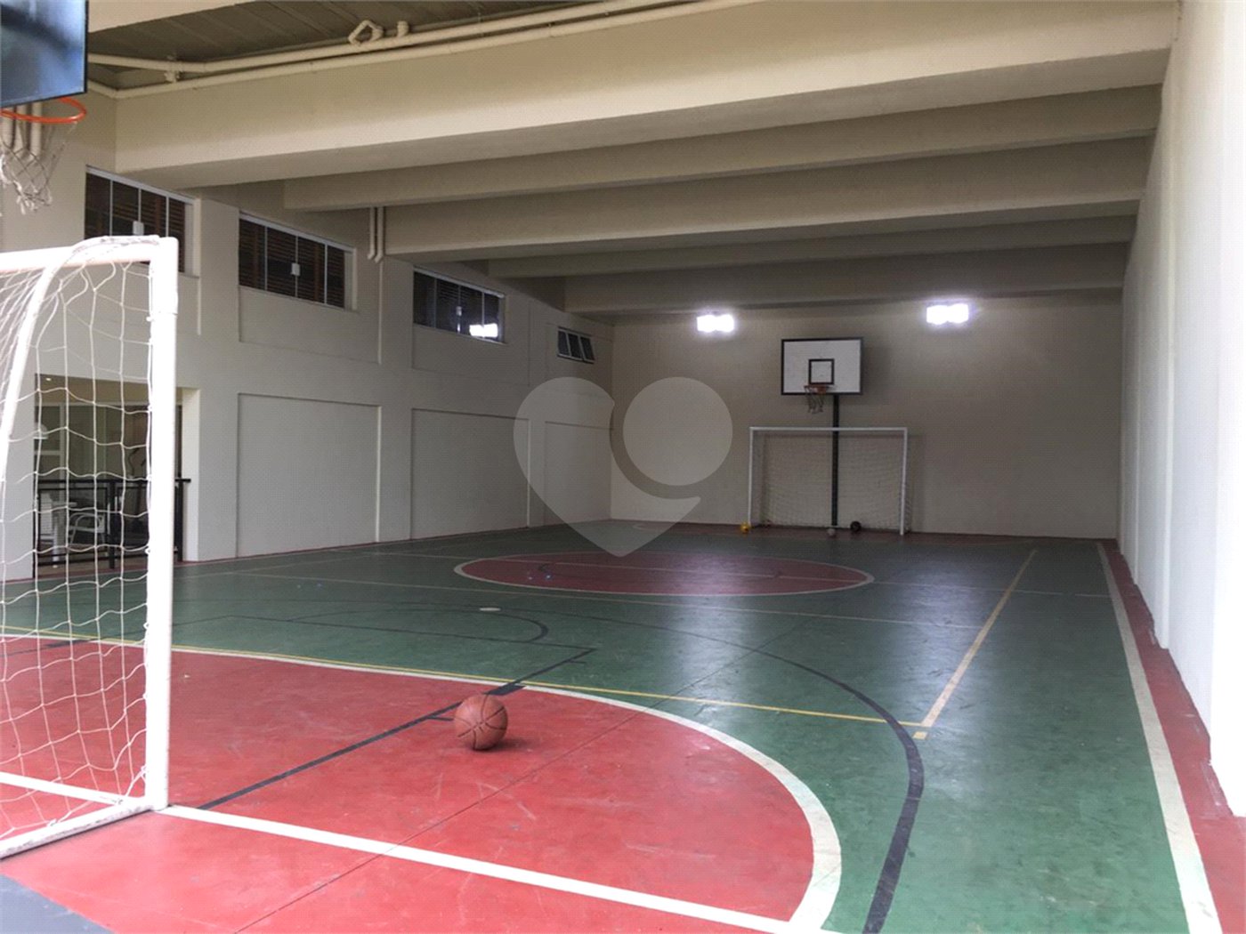 Casa à venda com 4 quartos, sendo 3 suítes,  em Vila Monumento, São Paulo, SP