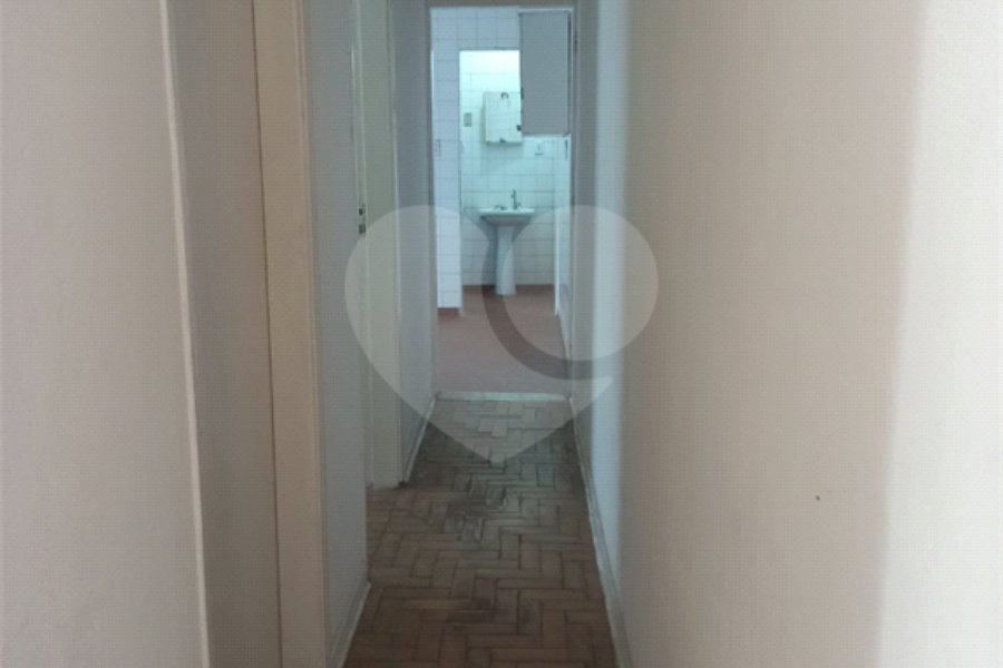Casa à venda com 3 quartos em Vila Romero, São Paulo, SP