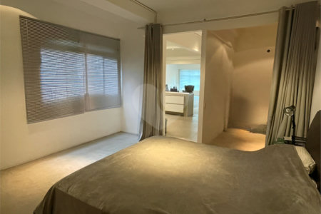 Apartamento à venda com 2 quartos, sendo 1 suíte, em Cerqueira César, São Paulo, SP