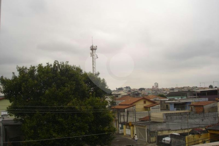 Sobrado à venda com 4 quartos em Parque Edu Chaves, São Paulo, SP
