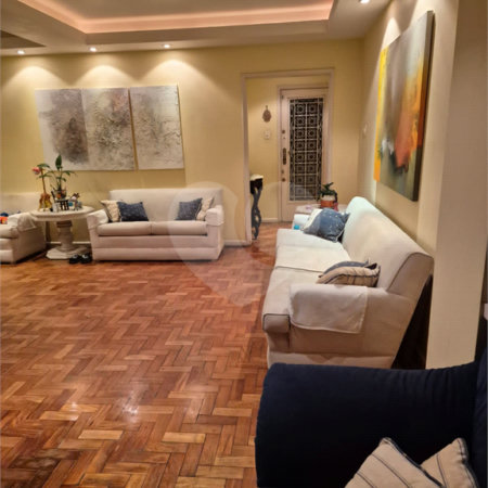 Apartamento à venda com 2 quartos, sendo 1 suíte,  em Copacabana, Rio de Janeiro, RJ