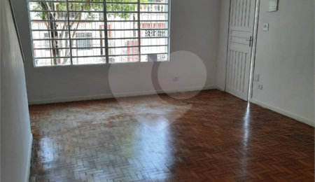Sobrado à venda com 3 quartos em Vila Universitária, São Paulo, SP