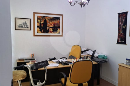 Casa Térrea à venda com 3 quartos, sendo 2 suítes,  em Vila Oliveira, Mogi das Cruzes, SP