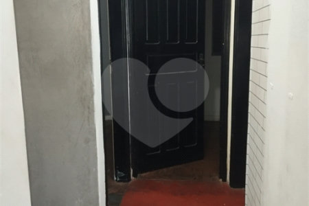Casa Térrea à venda com 3 quartos, sendo 1 suíte, em Vila Xavier (vila Xavier), Araraquara, SP