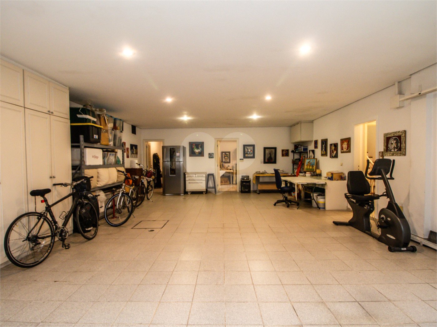 Casa à venda com 5 quartos, sendo 4 suítes, no condomínio Bounganville, São Paulo - SP