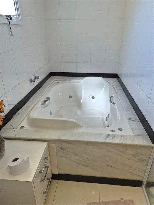 Cobertura à venda com 3 suítes em Vila Suzana, São Paulo, SP