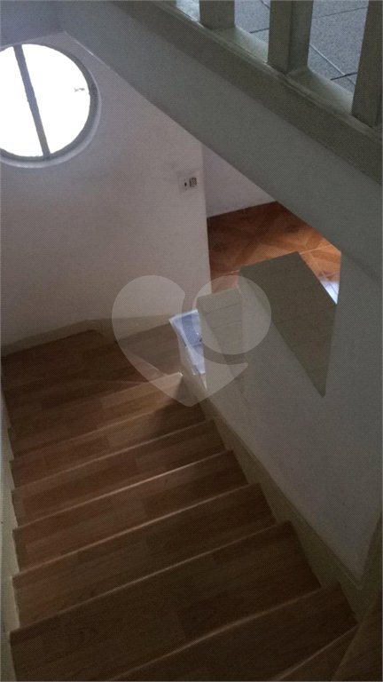 Sobrado à venda com 2 quartos em Santana, São Paulo, SP
