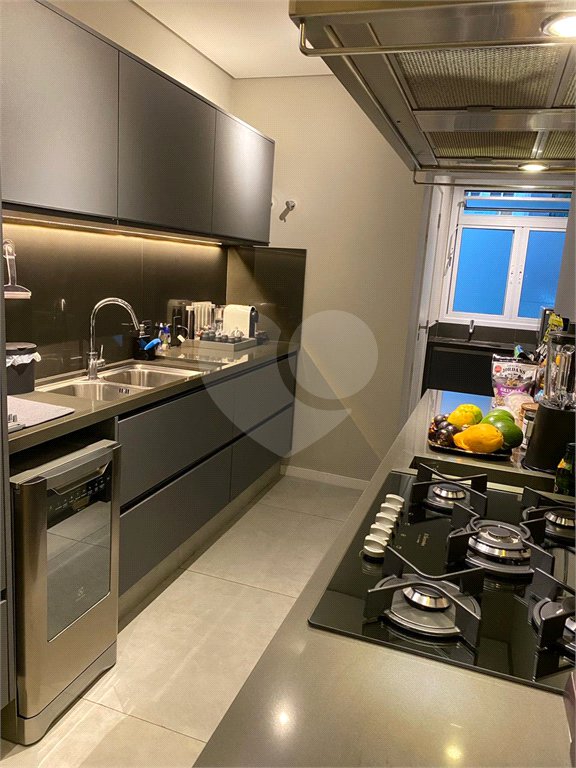 Apartamento à venda com 2 quartos, sendo 1 suíte, em Higienópolis, São Paulo, SP