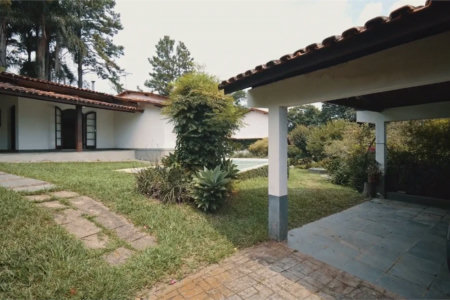 Terreno à venda com 6 quartos no condomínio Quinta dos Lagos, Cotia - SP