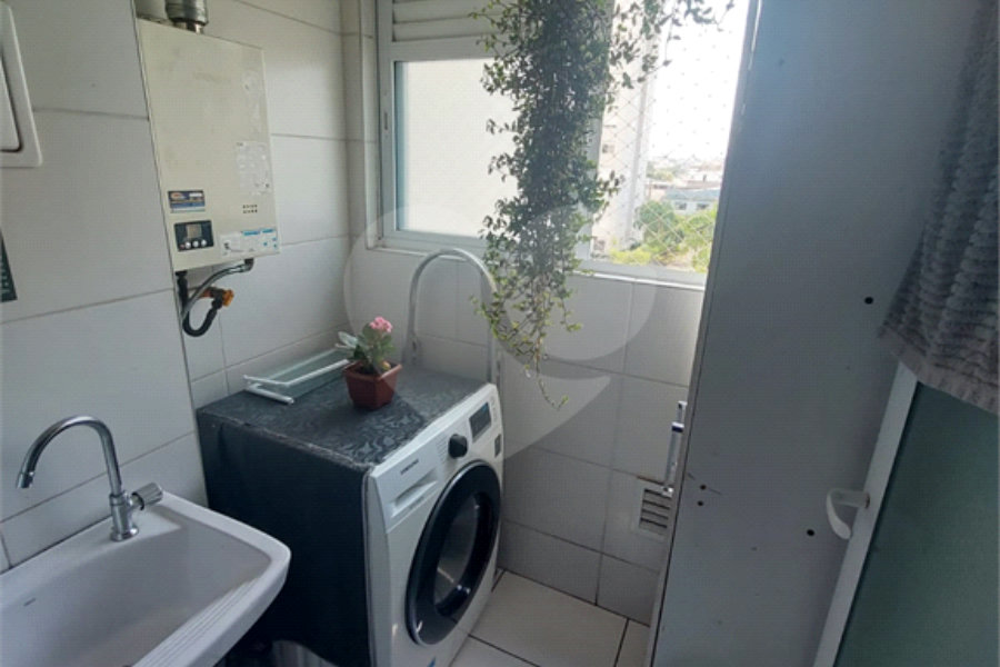 Apartamento à venda com 2 quartos em Parque Edu Chaves, São Paulo, SP