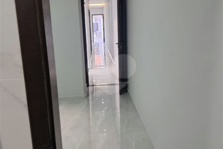 Casa de Vila à venda com 2 quartos, sendo 1 suíte, em Vila Barão, Sorocaba, SP