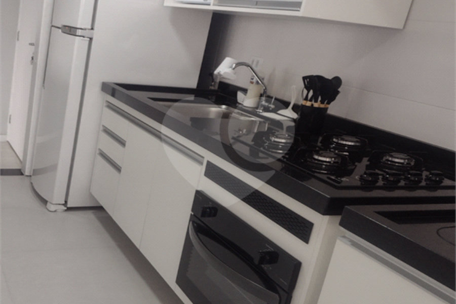 Apartamento à venda com 3 quartos, sendo 1 suíte, em Vila Guilherme, São Paulo, SP