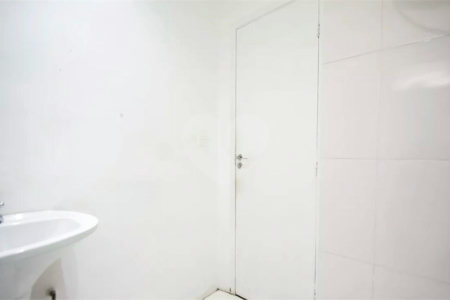 Apartamento à venda com 3 quartos, sendo 1 suíte, em Pinheiros, São Paulo, SP