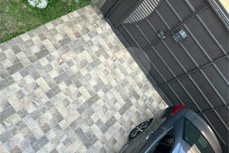 Sobrado à venda com 3 quartos, sendo 1 suíte,  em Villa Di Cesar, Mogi das Cruzes, SP