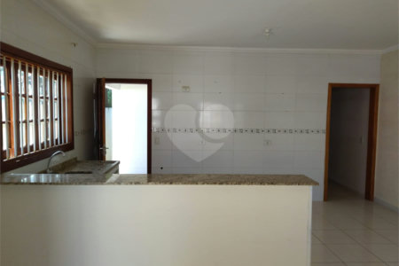 Casa Térrea à venda com 3 quartos, sendo 1 suíte, em Jardim das Cerejeiras, Atibaia, SP