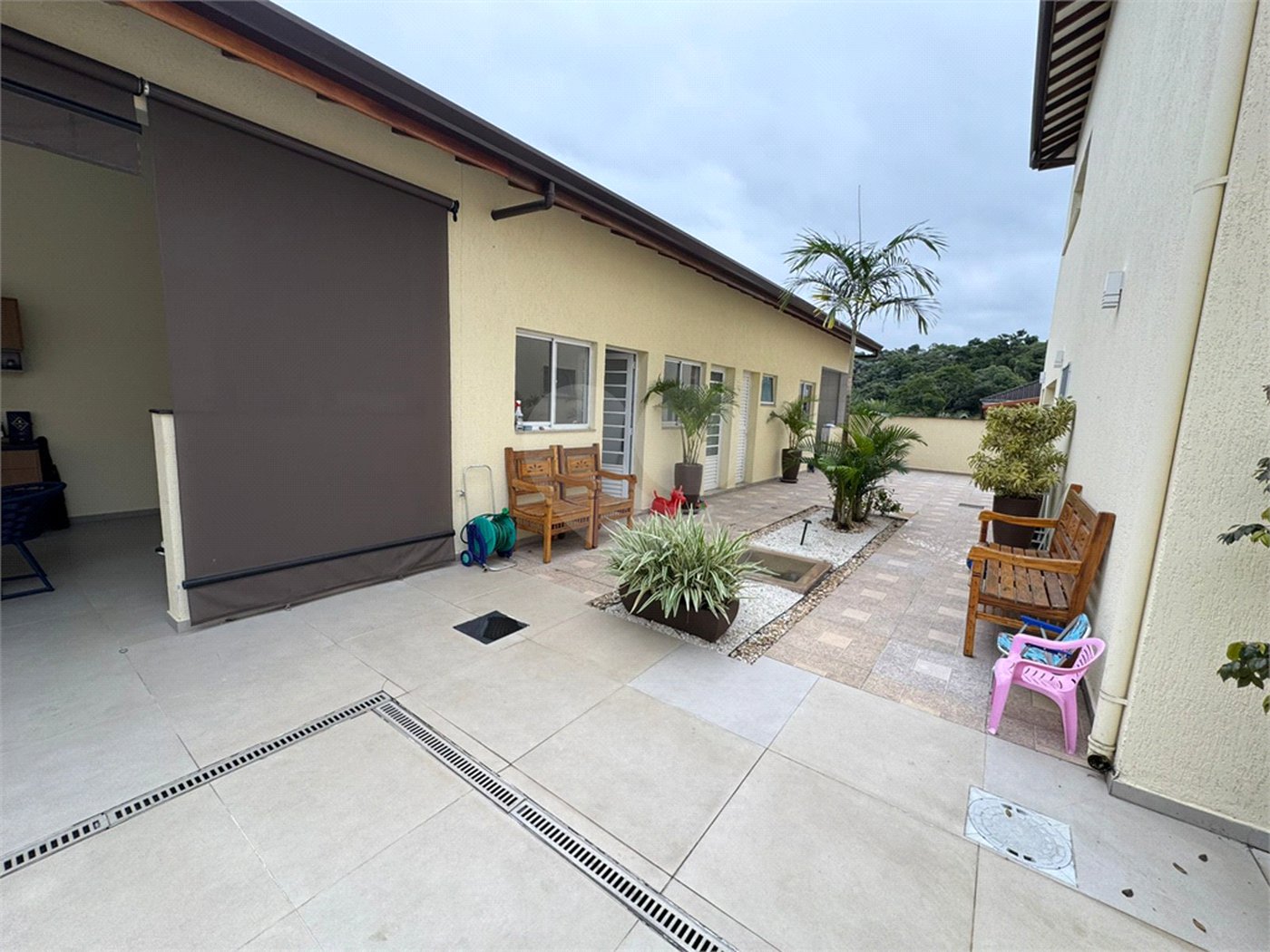 Casa à venda com 4 suítes no condomínio Aruã Ecopark Lagos, Mogi das Cruzes - SP