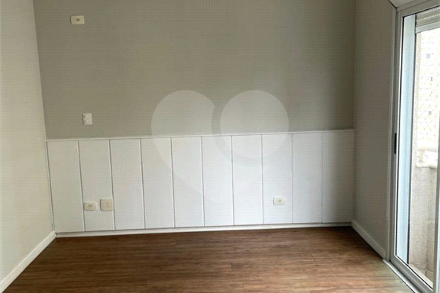 Apartamento à venda com 3 suítes em Campo Belo, São Paulo, SP