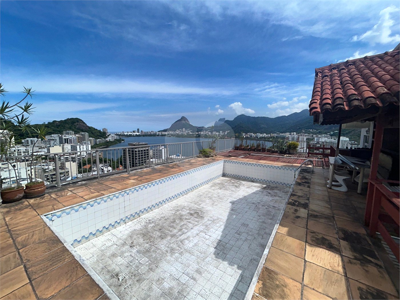 Cobertura à venda com 6 suítes em Lagoa, Rio de Janeiro, RJ