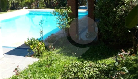 Chácara à venda com 8 quartos em Loteamento Chácara Val Paraiso, Atibaia, SP