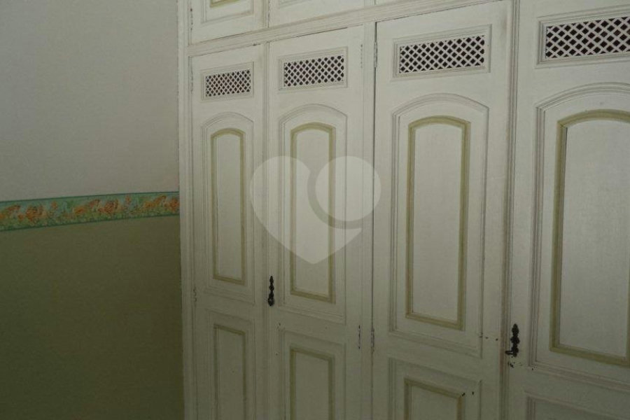 Sobrado à venda com 3 quartos, sendo 1 suíte, em Parada Inglesa, São Paulo, SP