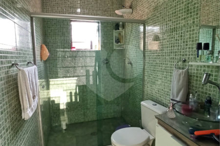 Chácara à venda com 3 quartos, sendo 1 suíte, em Vale das Flores (canguera), São Roque, SP