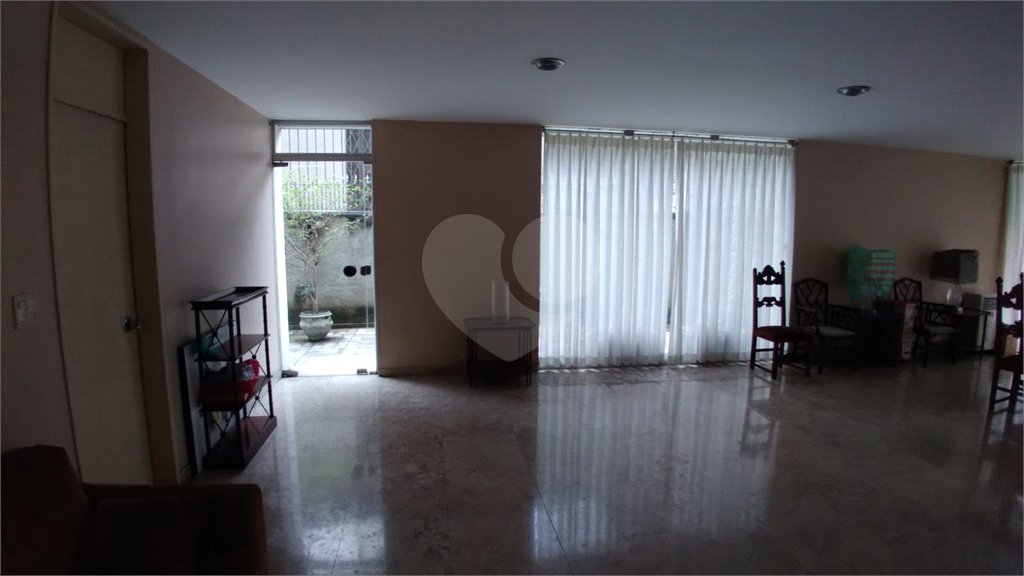 Apartamento à venda com 3 quartos, sendo 1 suíte, em Pinheiros, São Paulo, SP