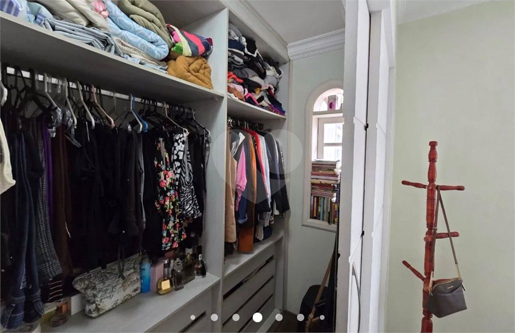 Casa à venda com 4 quartos, sendo 3 suítes,  em Vila Rosália, Guarulhos, SP