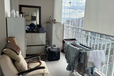 Apartamento à venda com 3 quartos, sendo 1 suíte, em Vila Andrade, São Paulo, SP