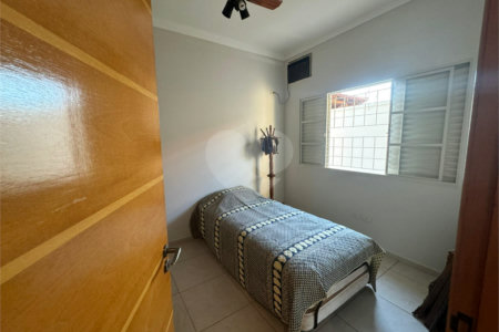 Casa à venda com 3 quartos, sendo 1 suíte, em Ipê, Três Lagoas, MS